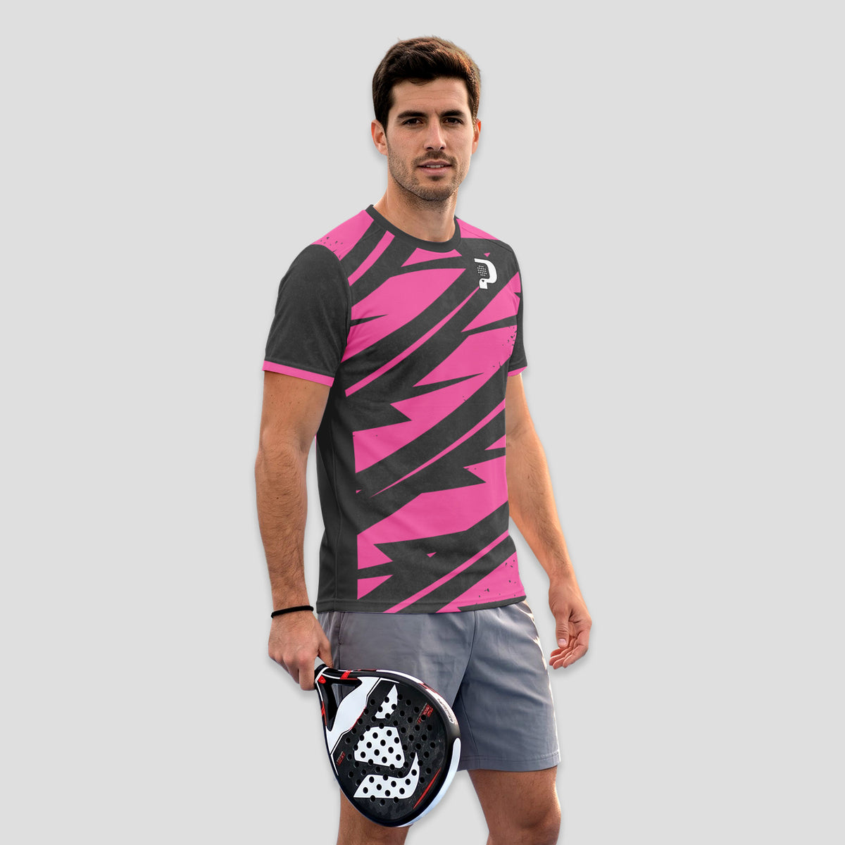 Rosa Fucsia y Negro Geométrico – Camiseta de Pádel