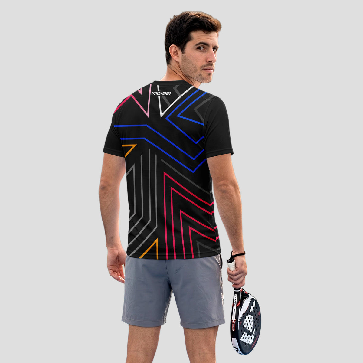 Patrón de Líneas Neón Multicolor Negro Destacado Camiseta de Pádel