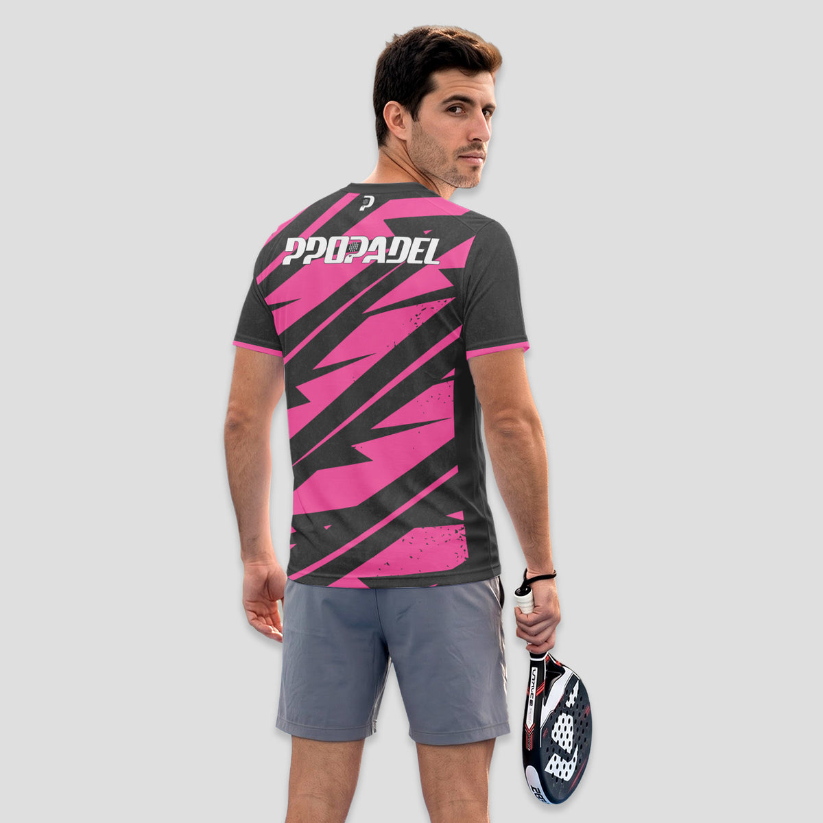Rosa Fucsia y Negro Geométrico – Camiseta de Pádel